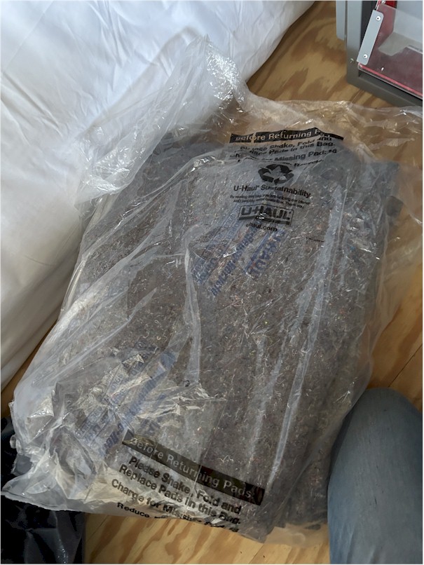 Uhaul Moving Pads - Set of 4