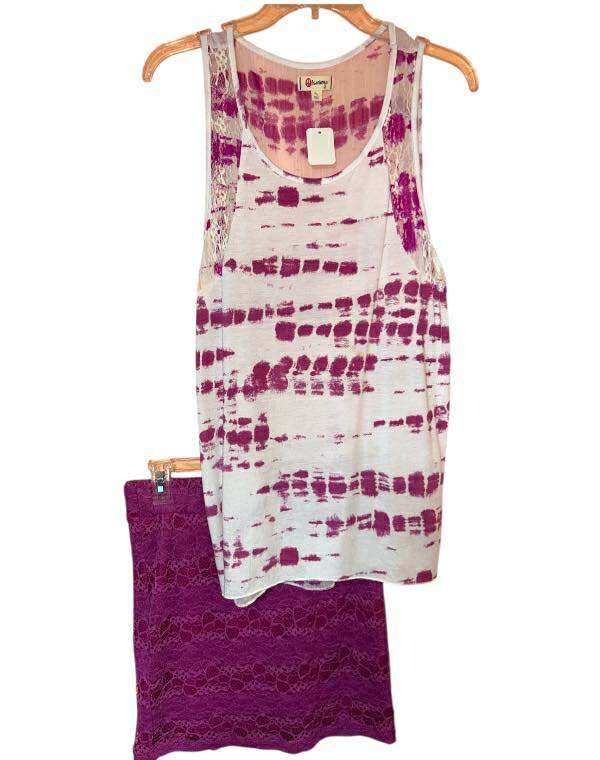 Women's Fuchsia Lace Tank & Skirt