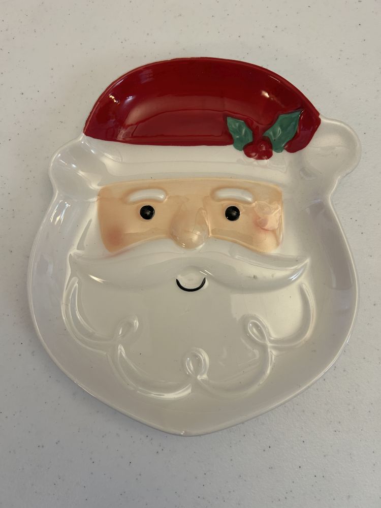 Earthenware Santa Shaped Plate 8x6.5"