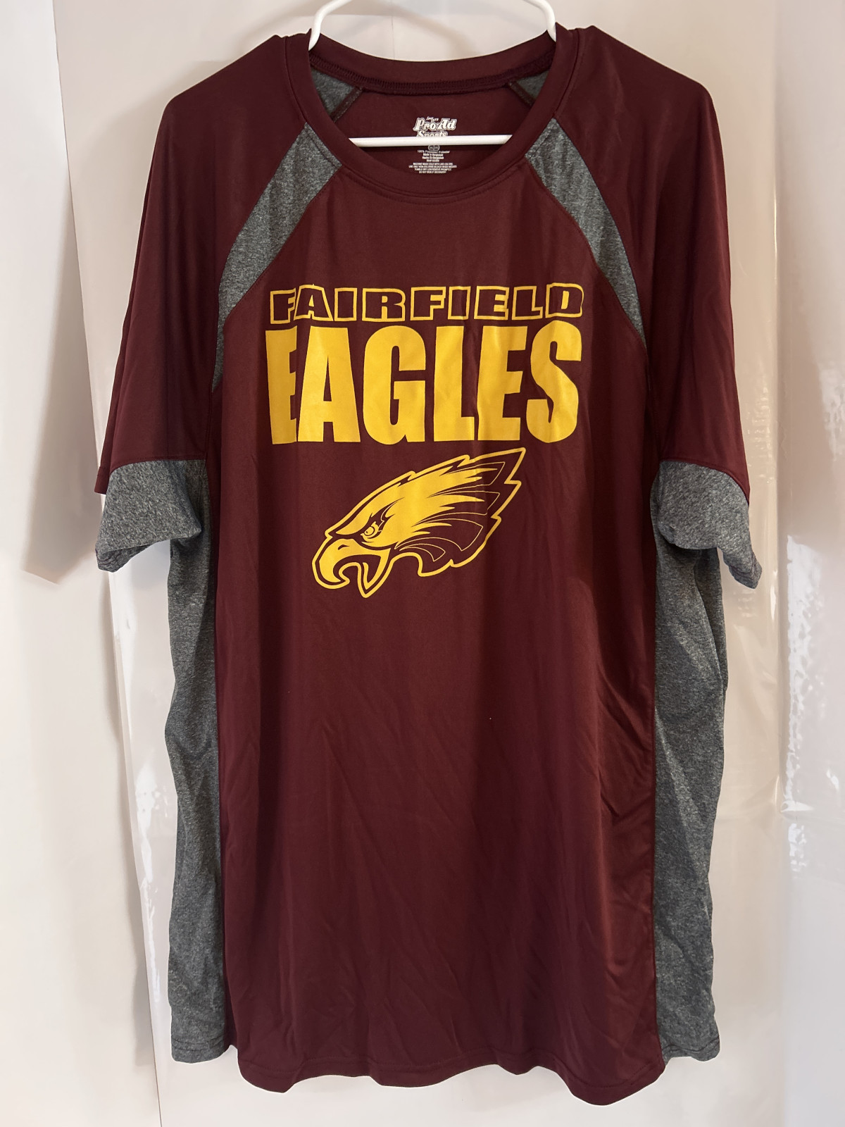 Pro4Sport Men's 2XL Fairfield Eagles T-Shirt