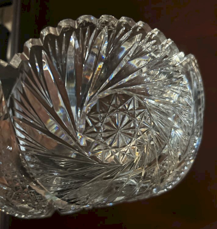 Heavy Cut Crystal Estate Bowl 9 Inch Scalloped Serving Bowl
