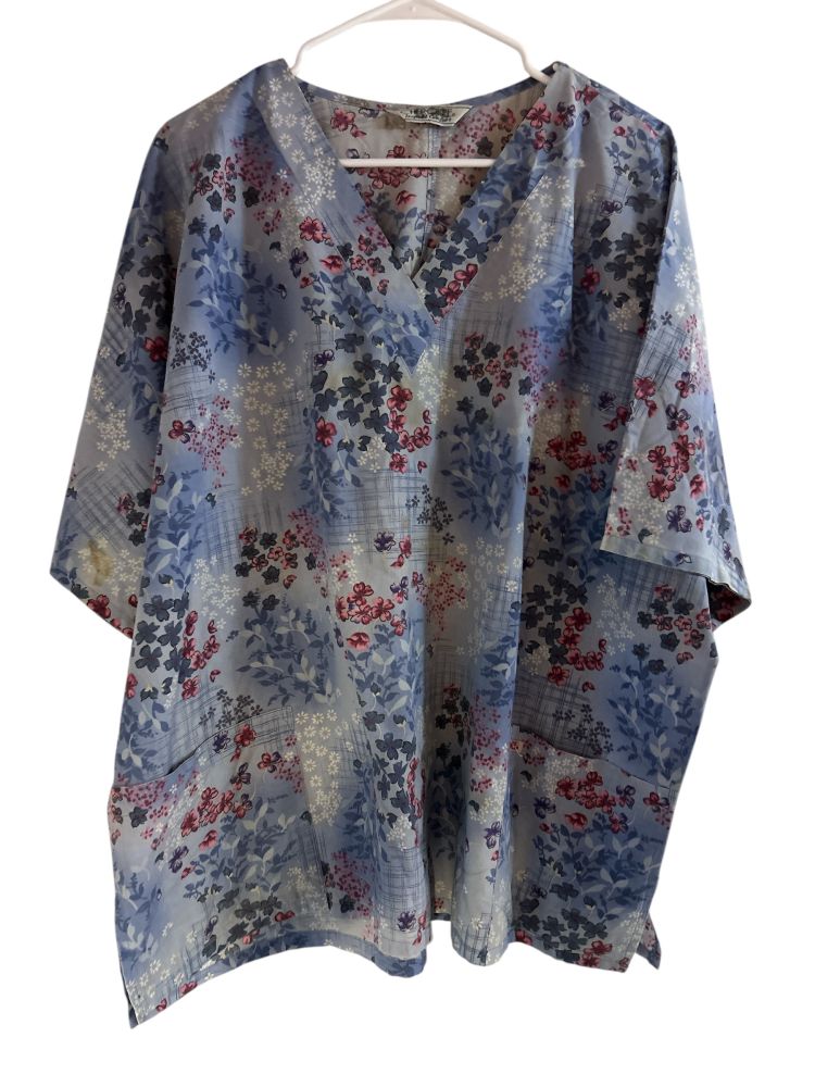 Women's Healthcare Scrubs Top 2XL