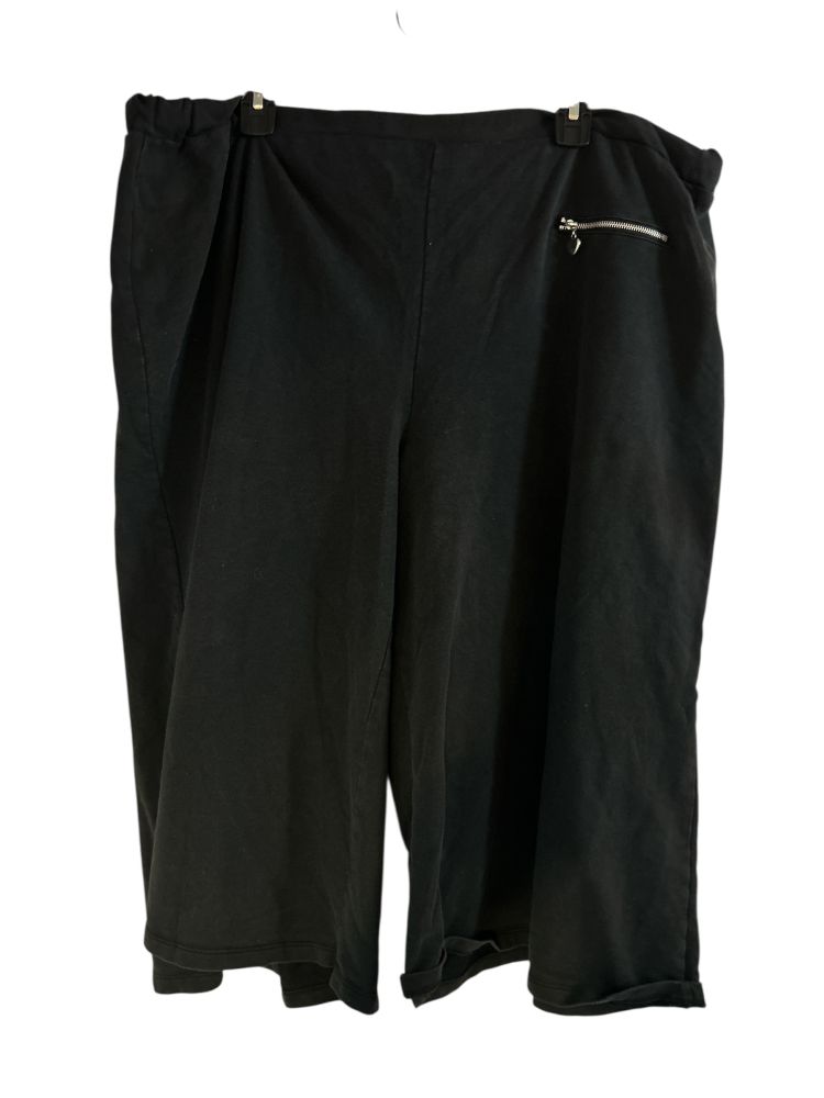 Women's Soft Short Pants Kulottes Size 22-24