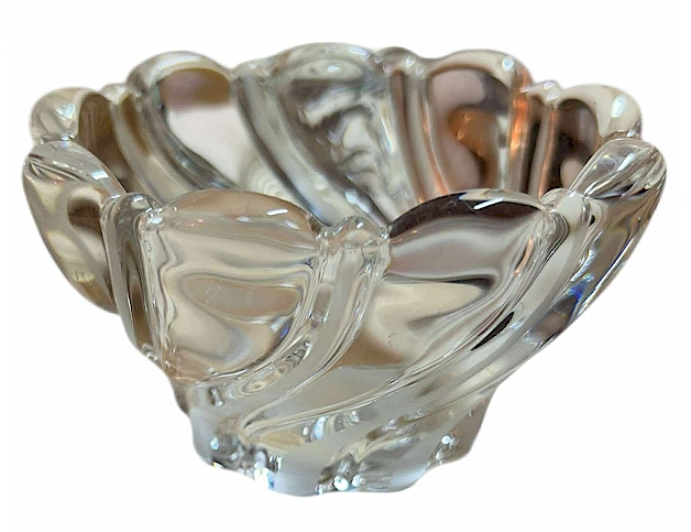 Frosted Swirl Clear Glass Dessert Bowl 4.25" x 2.5"