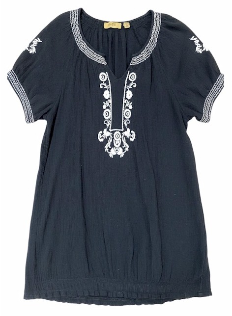 Women's Embroidered Peasant Top With Elastic Hem