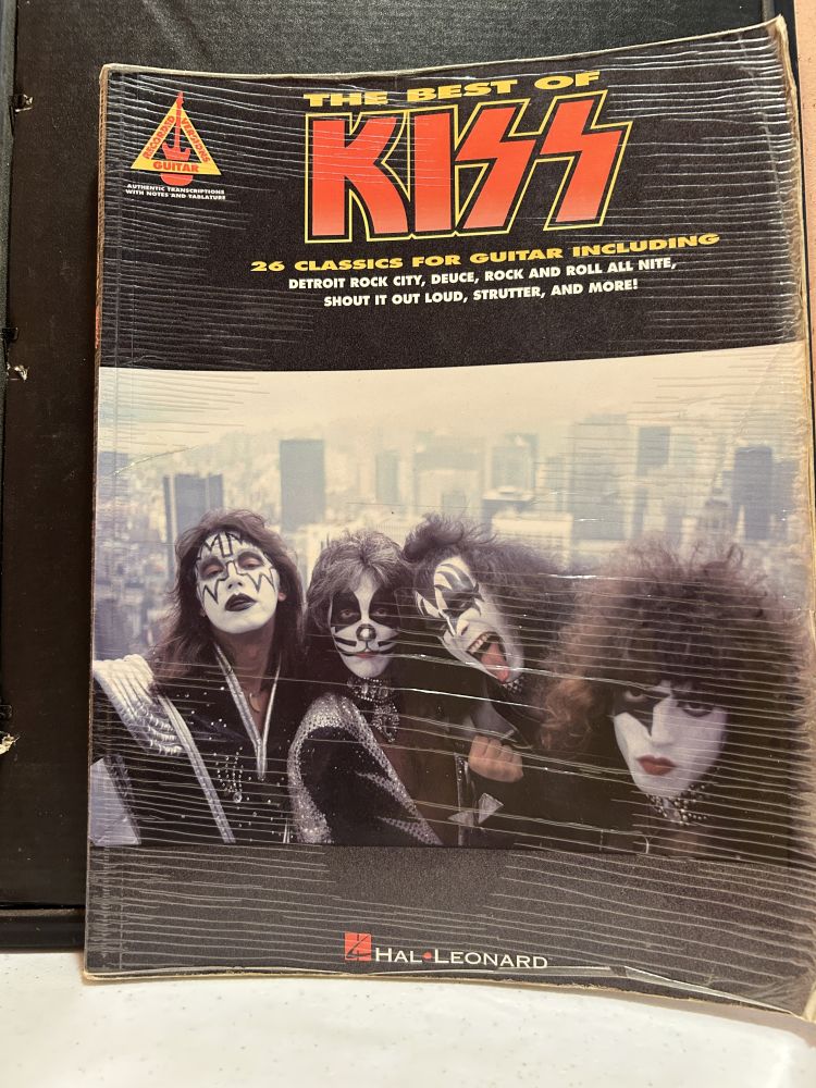 KISS The Best Of Guitar Tab Book Hal Leonard VG