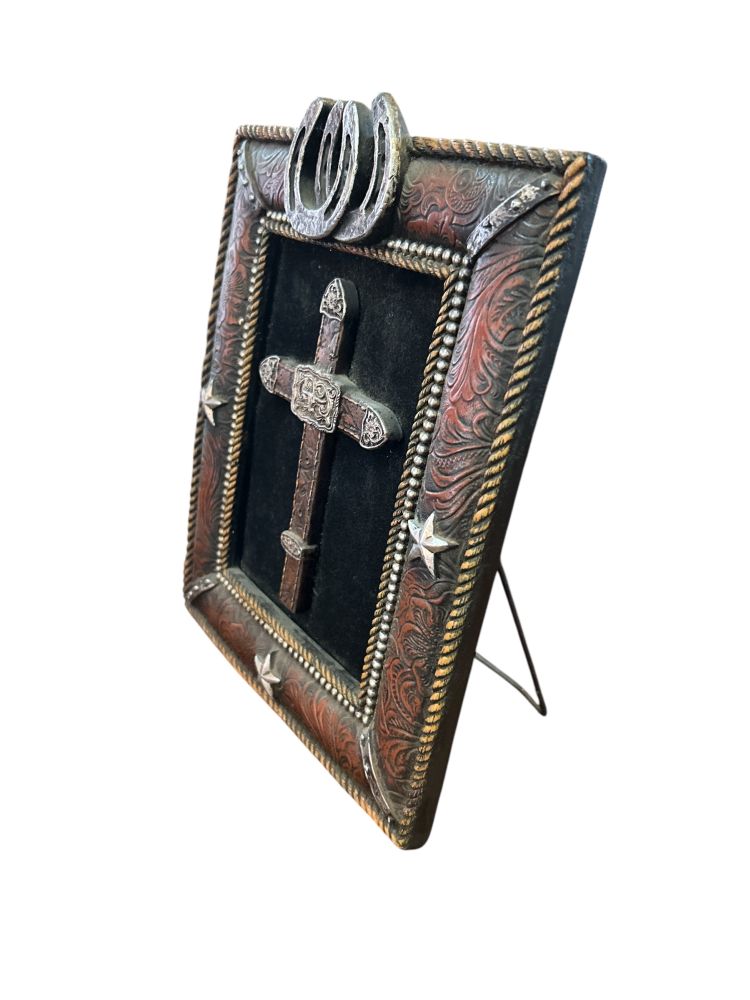 8x10 Heavy Resin & Felt Western Frame