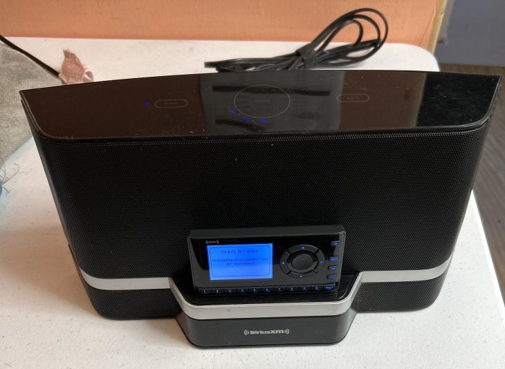 SiriusXM Radio Lot – 5 Radios, 2 Speaker Docks, Remotes & Accessories