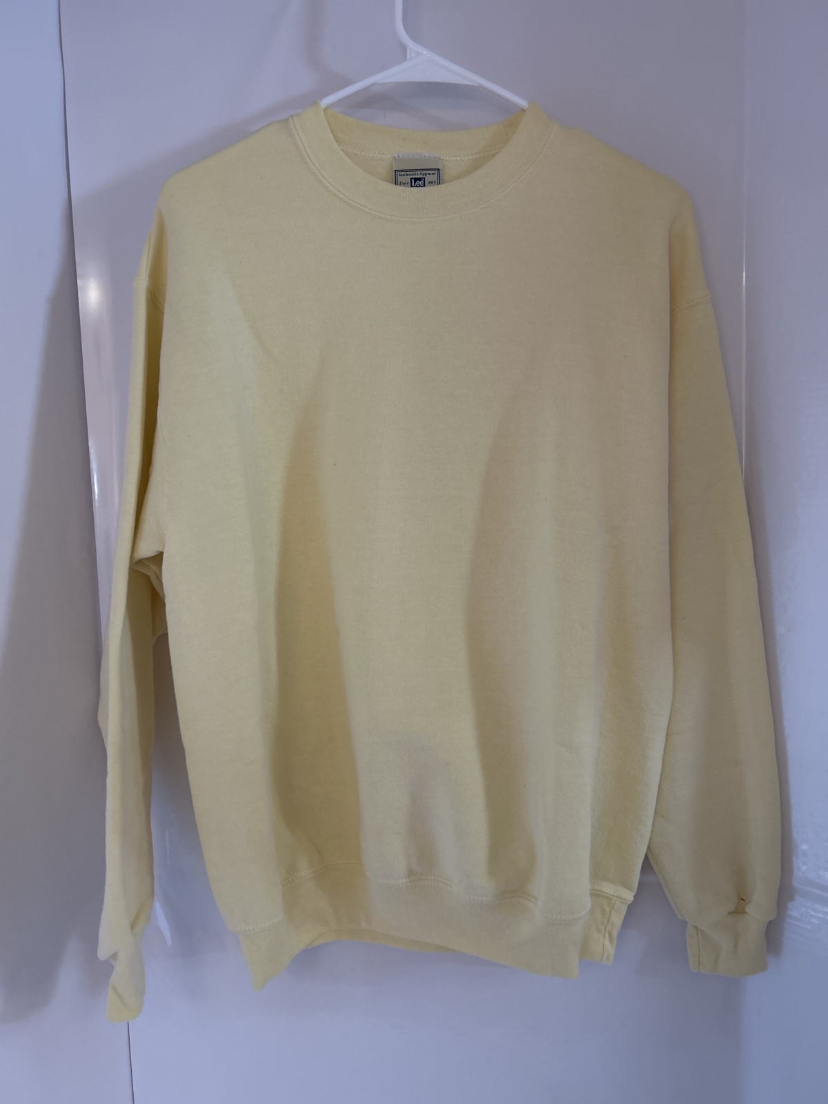Men's Lee Sweatshirt - Medium