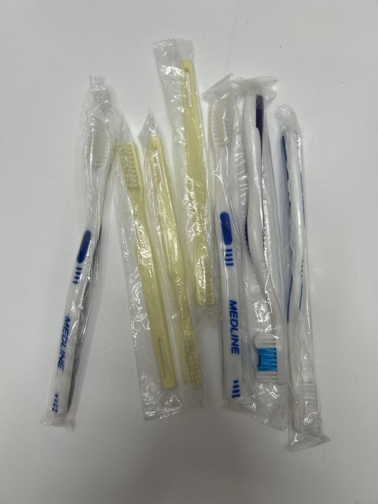 Assorted Economy Toothbrushes Pack