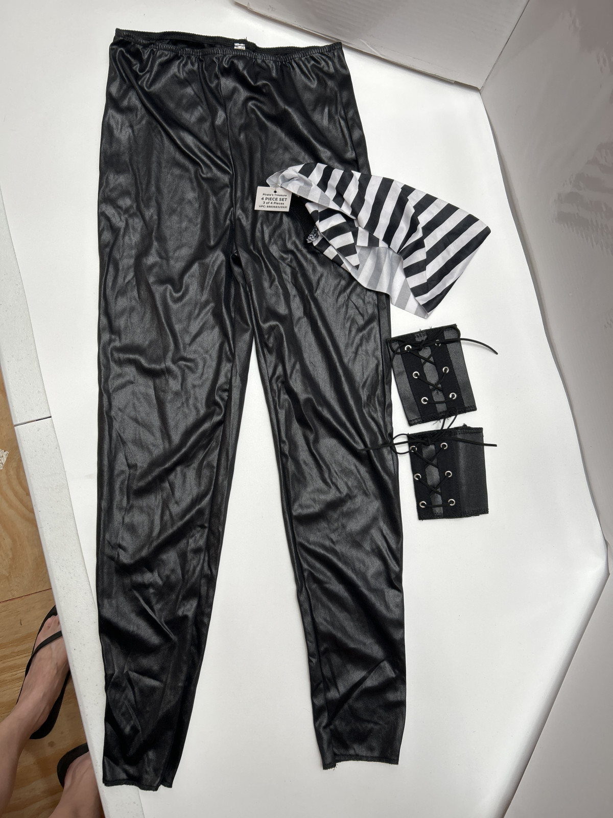 Kids' Youth Four Piece Pirate Costume